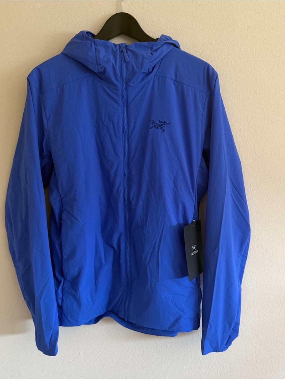 Arc'teryx Men's Cobalt Blue Lightweight Hooded Jacket